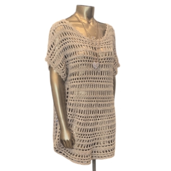 Beige Beauty - Picture 2 of 6